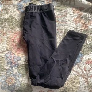 Seamless gym shark leggings